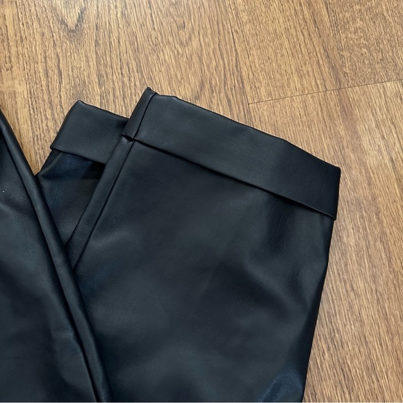 Eloquii Elements Faux Leather Pants Plus Size 20 - Picture 4 of 9